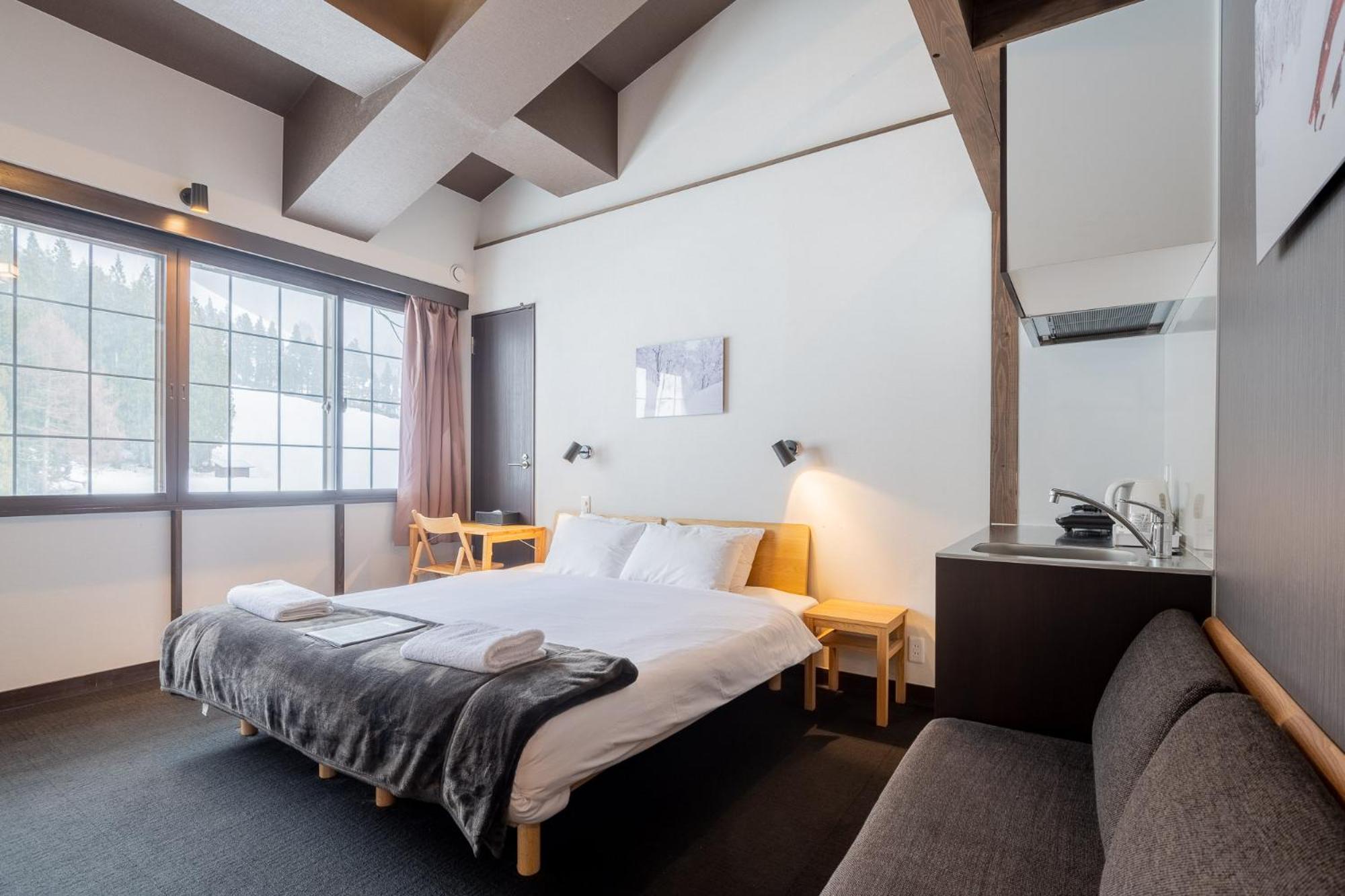 The Schneider Hotel Нодзаваонсен Экстерьер фото